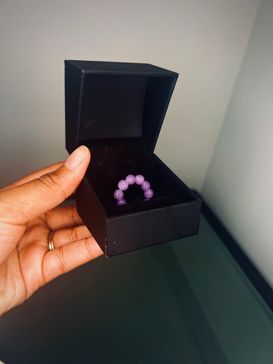 Ring Large 6mm bead purples